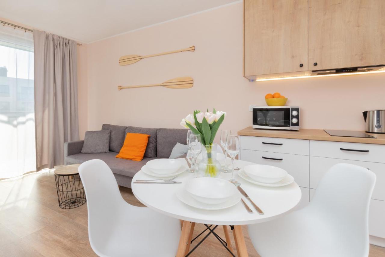 Osiedle Latarnikow Apartment With Parking Gdansk By Noclegi Renters Exteriör bild