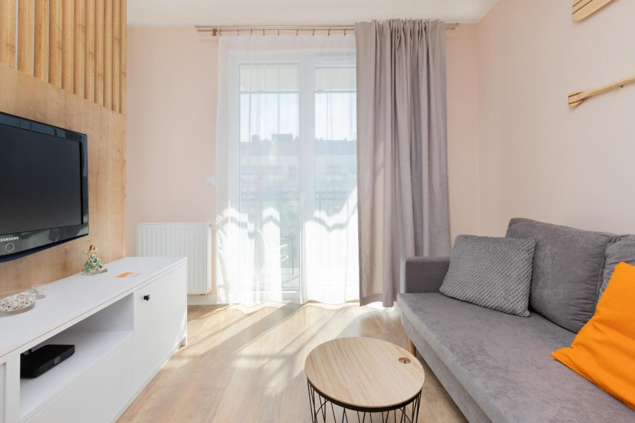 Osiedle Latarnikow Apartment With Parking Gdansk By Noclegi Renters Exteriör bild