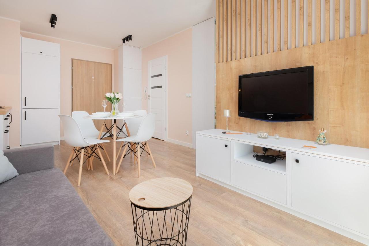 Osiedle Latarnikow Apartment With Parking Gdansk By Noclegi Renters Exteriör bild
